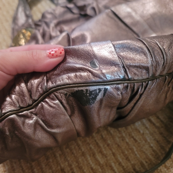 Gucci Handbag - Picture 2 of 4